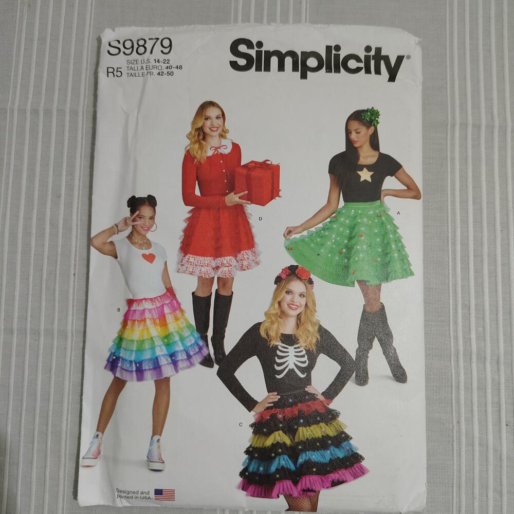 New Simplicity S9879 Sewing Pattern Ruffled Skirt Sz R5 US 14 - 22 Costume (39)